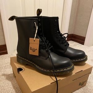 COPY - Doc Marten Smooth Leather Lace Up Boots